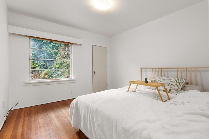 Photo 22 at 3548 Creery Avenue, West Bay, West Vancouver