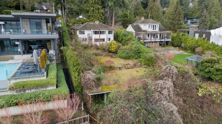 Photo 33 at 3548 Creery Avenue, West Bay, West Vancouver