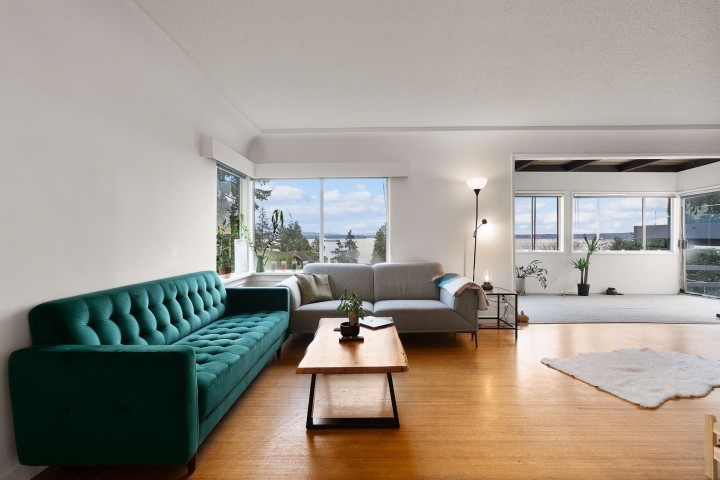 Photo 15 at 3548 Creery Avenue, West Bay, West Vancouver