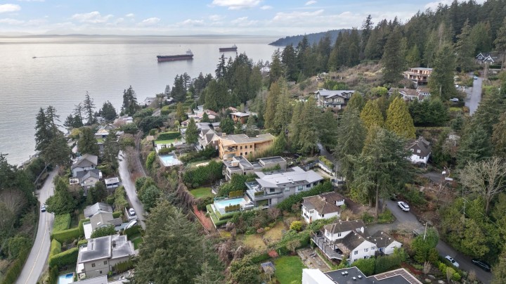 Photo 40 at 3548 Creery Avenue, West Bay, West Vancouver