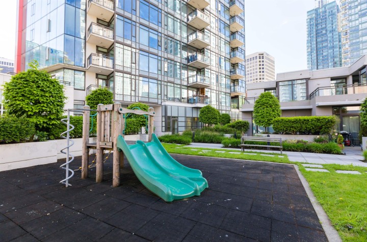 Photo 36 at 1905 - 1211 Melville Street, Coal Harbour, Vancouver West