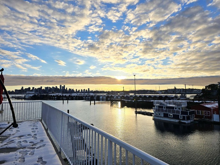 Photo 1 at GNB20 - 415 W Esplanade, Lower Lonsdale, North Vancouver