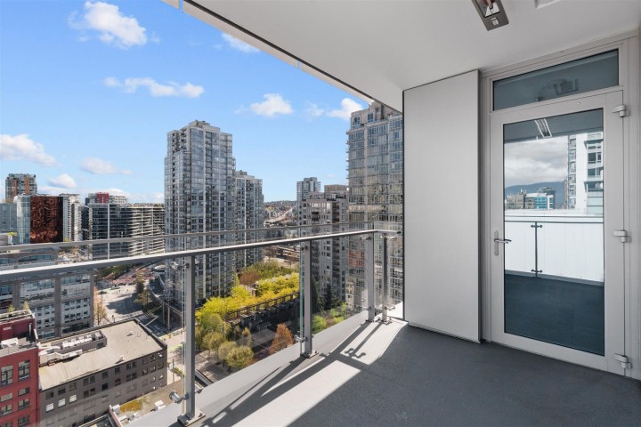 Photo 4 at 1502 - 885 Cambie Street, Downtown VW, Vancouver West
