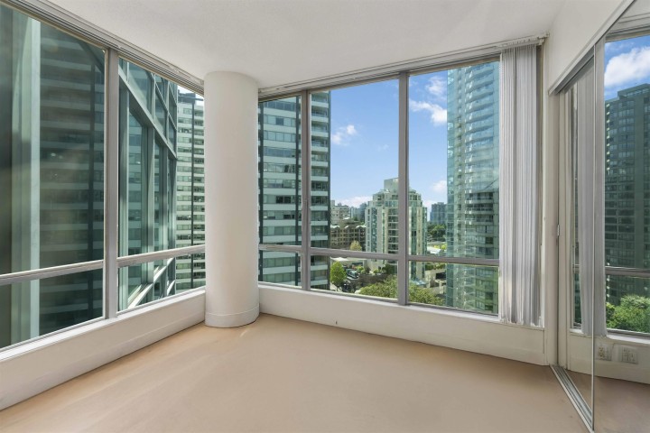 Photo 15 at 1408 - 1288 W Georgia Street, West End VW, Vancouver West