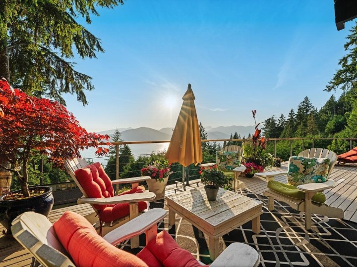 Photo 12 at 485 Timbertop Drive, Lions Bay, West Vancouver