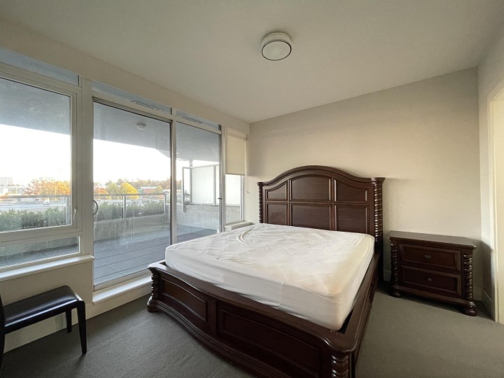 Photo 6 at 100 - 888 Arthur Erickson Place, Park Royal, West Vancouver