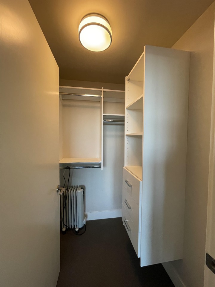 Photo 4 at 100 - 888 Arthur Erickson Place, Park Royal, West Vancouver