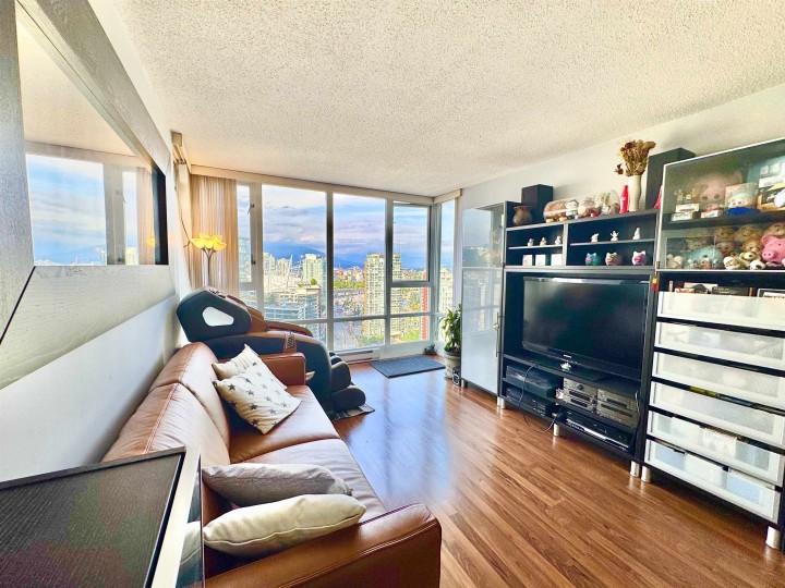 Photo 12 at 3202 - 1033 Marinaside Crescent, Yaletown, Vancouver West