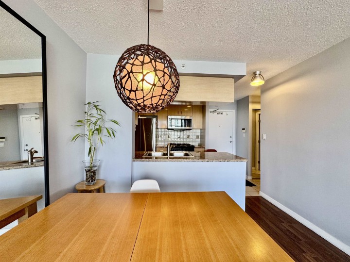 Photo 5 at 3202 - 1033 Marinaside Crescent, Yaletown, Vancouver West