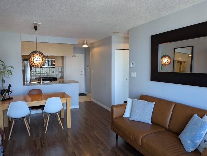 Photo 10 at 3202 - 1033 Marinaside Crescent, Yaletown, Vancouver West