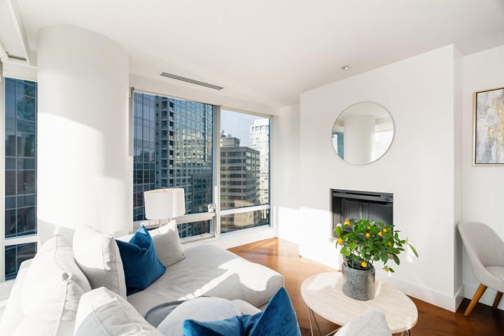 Photo 3 at 1808 - 1111 Alberni Street, West End VW, Vancouver West