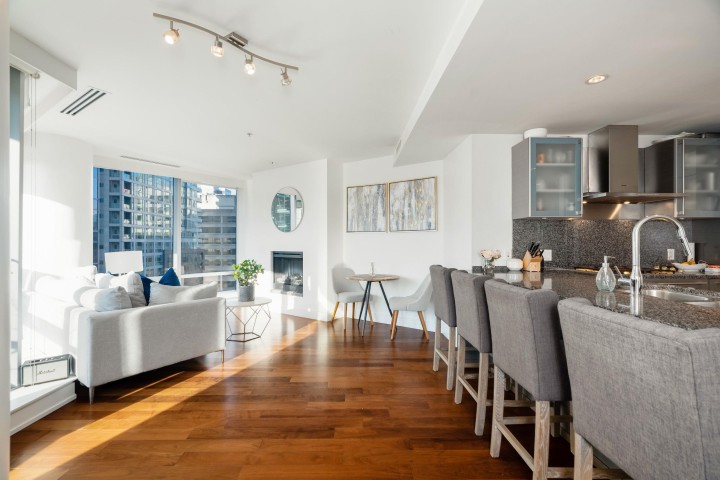 Photo 11 at 1808 - 1111 Alberni Street, West End VW, Vancouver West