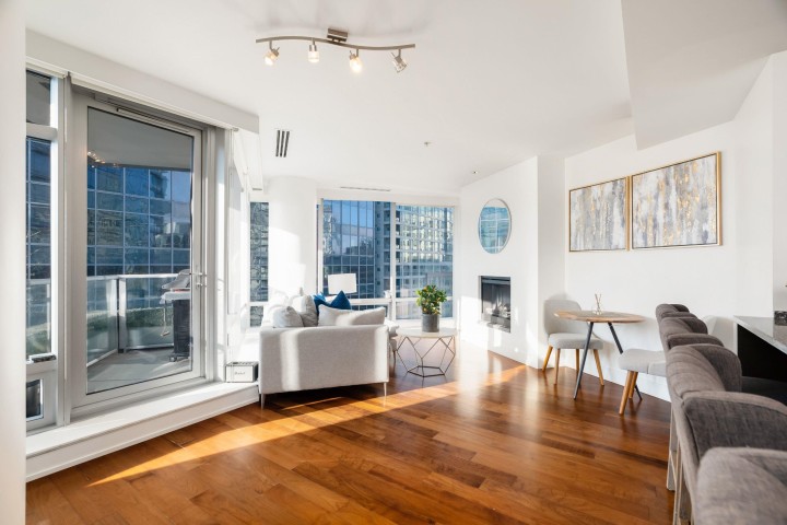 Photo 8 at 1808 - 1111 Alberni Street, West End VW, Vancouver West