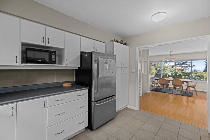 Photo 17 at 905 Greenwood Road, British Properties, West Vancouver