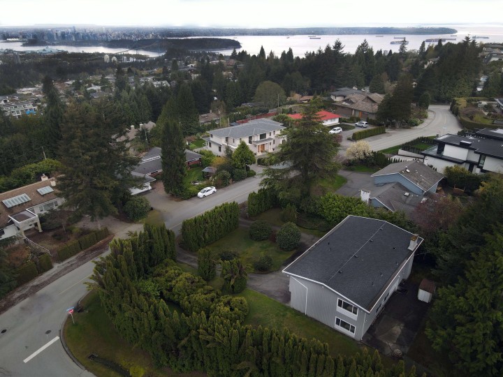 Photo 1 at 905 Greenwood Road, British Properties, West Vancouver