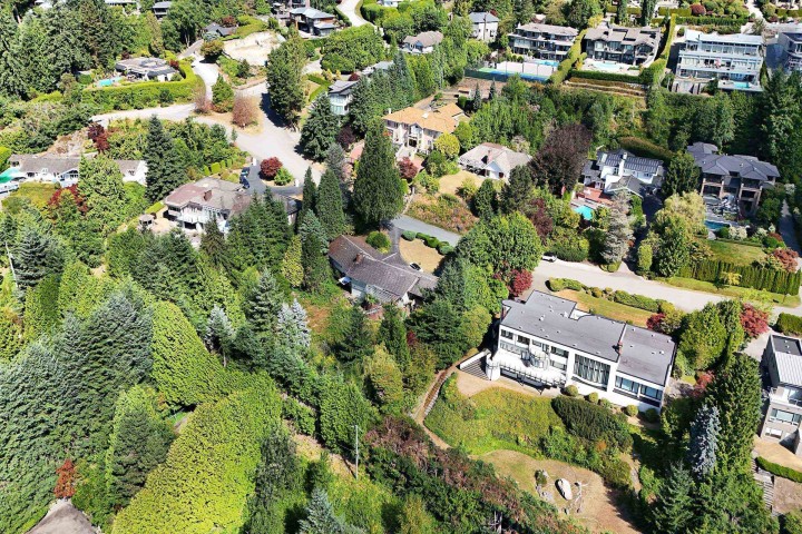 Photo 15 at 1084 Groveland Road, British Properties, West Vancouver