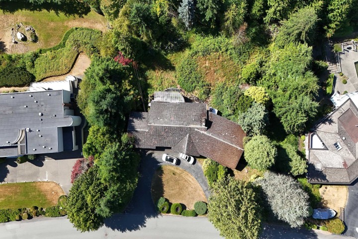 Photo 8 at 1084 Groveland Road, British Properties, West Vancouver