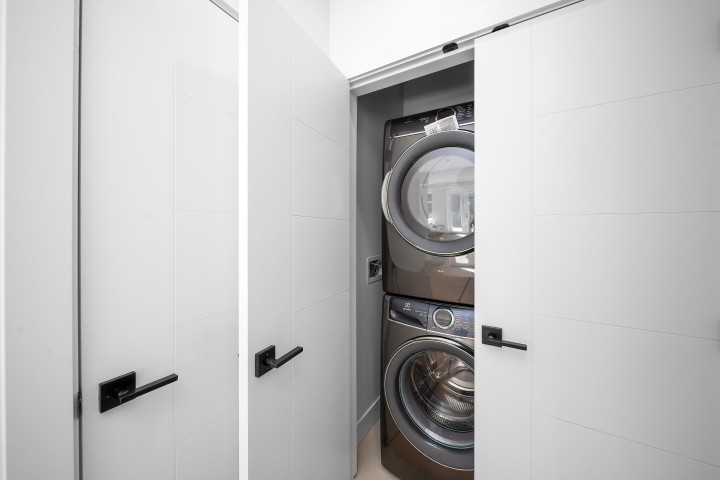 Photo 13 at 1710 E 35th Avenue, Victoria VE, Vancouver East