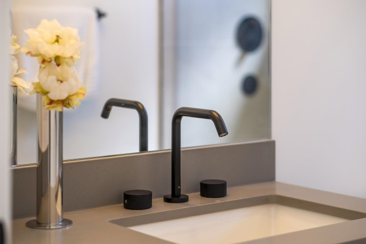 Photo 16 at 1710 E 35th Avenue, Victoria VE, Vancouver East