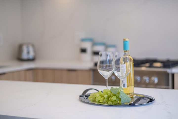 Photo 9 at 1710 E 35th Avenue, Victoria VE, Vancouver East