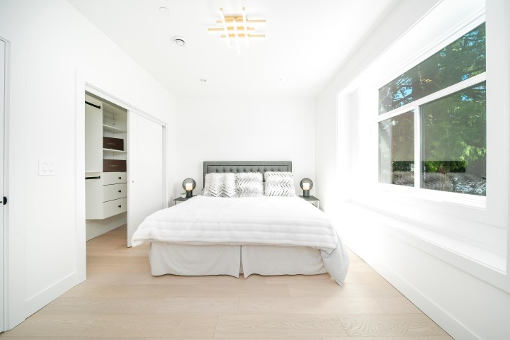 Photo 14 at 1710 E 35th Avenue, Victoria VE, Vancouver East