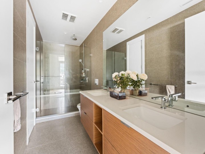 Photo 10 at 405 - 6687 Nelson Avenue, Horseshoe Bay WV, West Vancouver