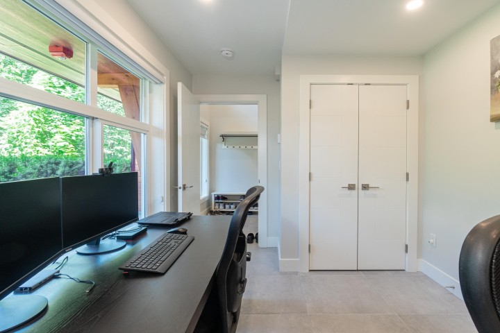 Photo 14 at 11 - 933 Premier Street, Lynnmour, North Vancouver