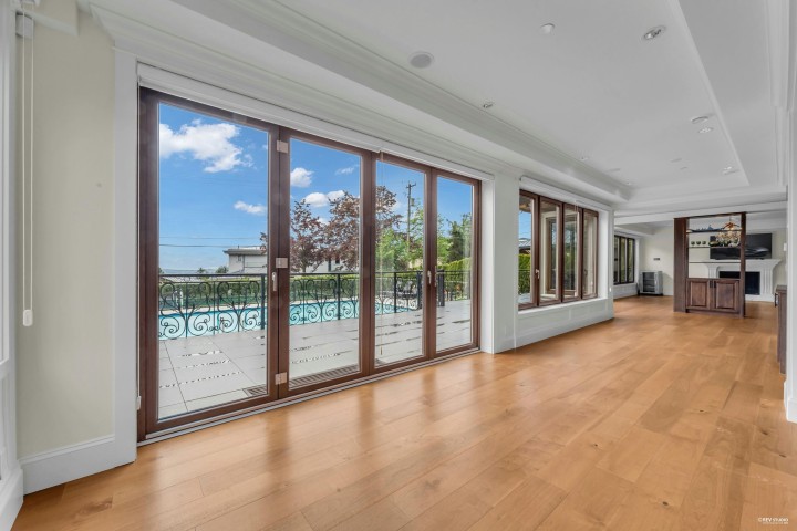 Photo 8 at 1118 Crestline Road, British Properties, West Vancouver