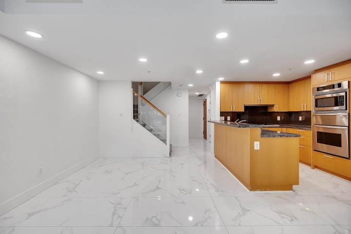 Photo 20 at 1277 W Cordova Street, Coal Harbour, Vancouver West