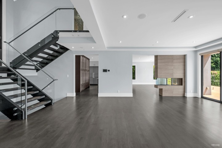 Photo 6 at 1350 Palmerston Avenue, Ambleside, West Vancouver