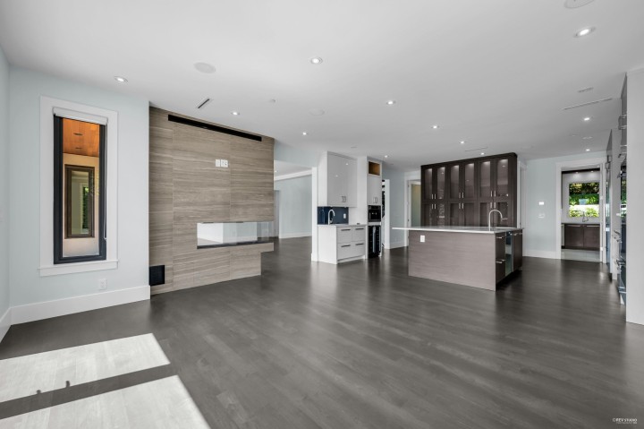 Photo 17 at 1350 Palmerston Avenue, Ambleside, West Vancouver