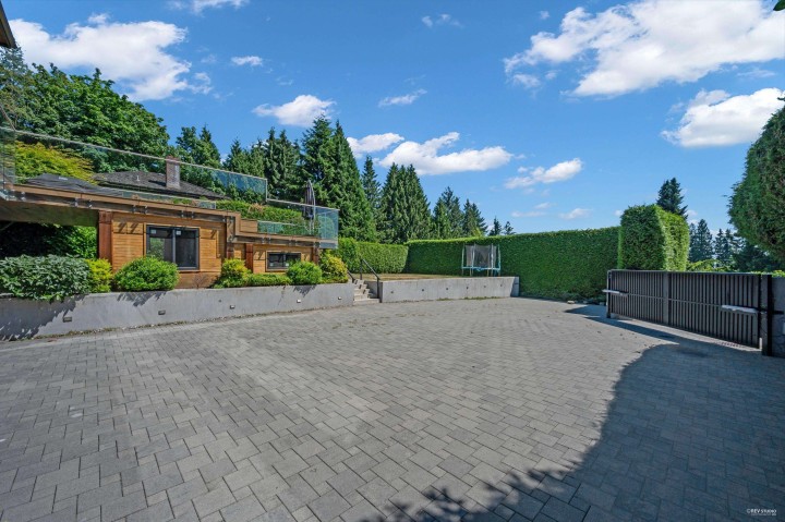 Photo 15 at 1350 Palmerston Avenue, Ambleside, West Vancouver