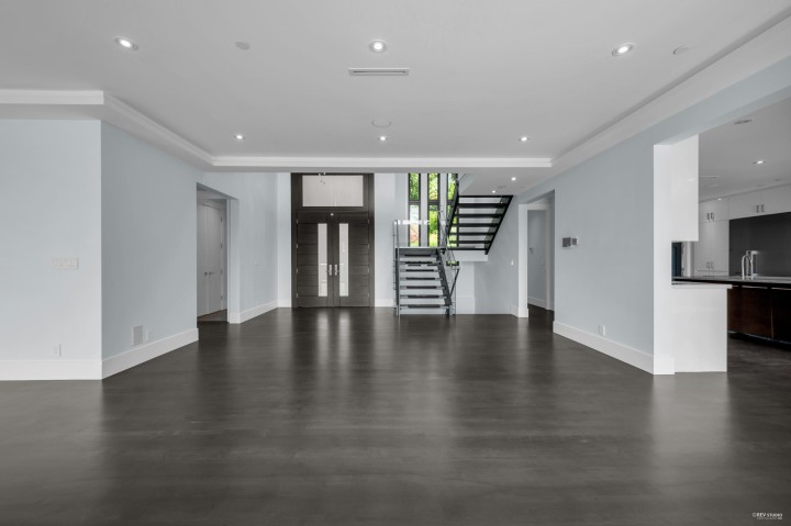 Photo 4 at 1350 Palmerston Avenue, Ambleside, West Vancouver