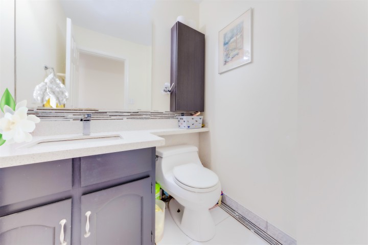 Photo 22 at 75 E 56th Avenue, South Vancouver, Vancouver East