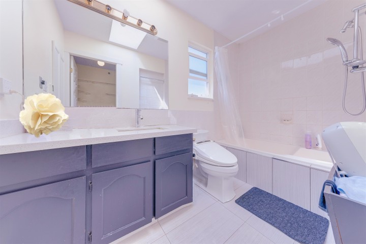 Photo 20 at 75 E 56th Avenue, South Vancouver, Vancouver East