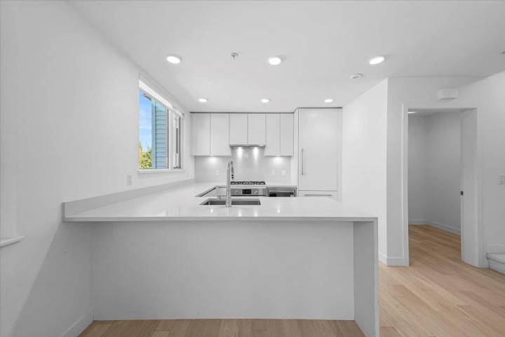 Photo 7 at 4110 Columbia Street, Cambie, Vancouver West