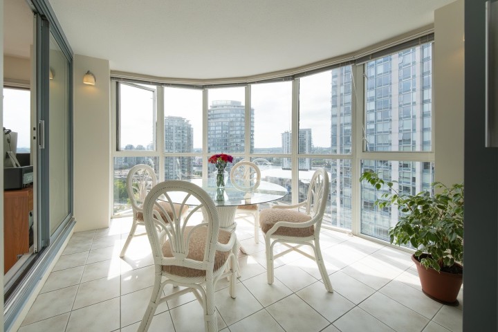 Photo 31 at 2204 - 183 Keefer Place, Downtown VW, Vancouver West