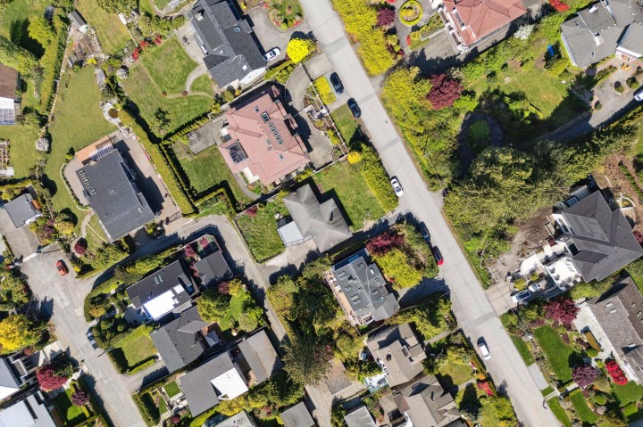 Photo 2 at 1158 Queens Avenue, British Properties, West Vancouver