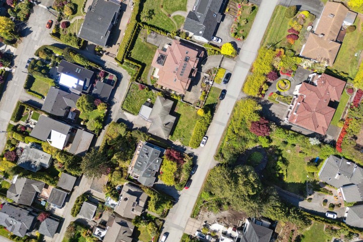 Photo 3 at 1158 Queens Avenue, British Properties, West Vancouver