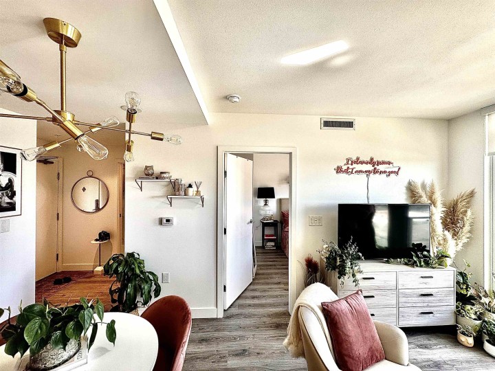 Photo 10 at 1308 - 8188 Fraser Street, South Vancouver, Vancouver East