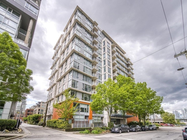 Photo 1 at 907 - 1833 Crowe Street, False Creek, Vancouver West