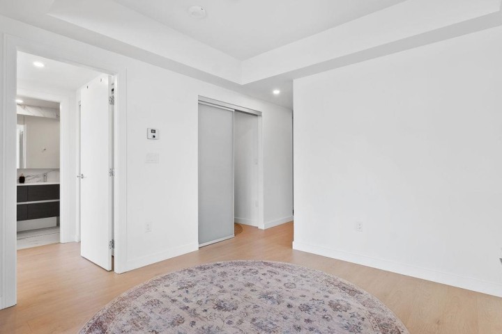 Photo 16 at 1408 - 200 Klahanie Court, Park Royal, West Vancouver