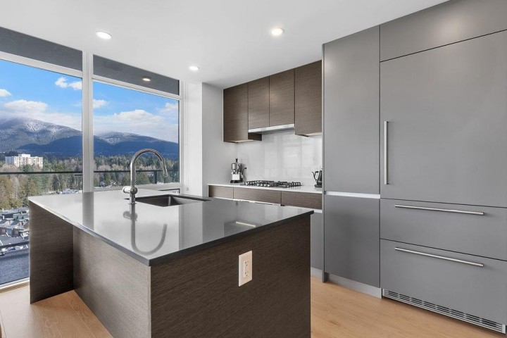 Photo 5 at 1408 - 200 Klahanie Court, Park Royal, West Vancouver