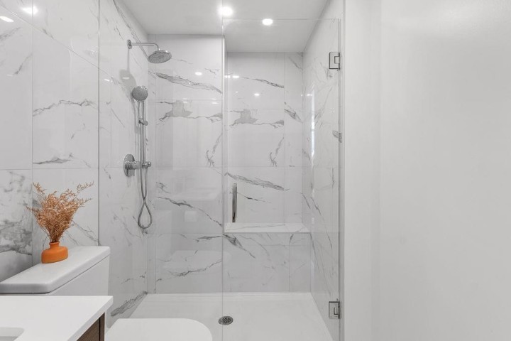 Photo 20 at 1408 - 200 Klahanie Court, Park Royal, West Vancouver