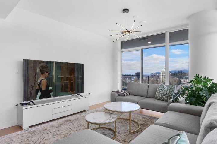 Photo 10 at 1408 - 200 Klahanie Court, Park Royal, West Vancouver