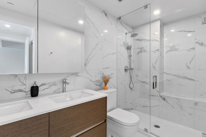 Photo 19 at 1408 - 200 Klahanie Court, Park Royal, West Vancouver