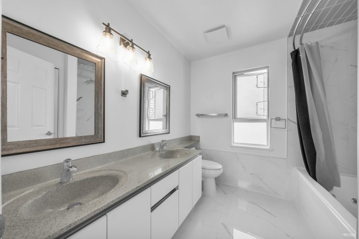 Photo 12 at 2848 W 20th Avenue, Arbutus, Vancouver West