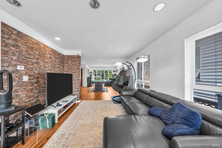 Photo 5 at 2848 W 20th Avenue, Arbutus, Vancouver West