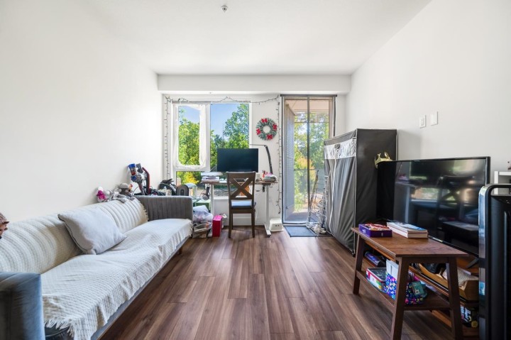 Photo 5 at 205 - 6933 Cambie Street, South Cambie, Vancouver West