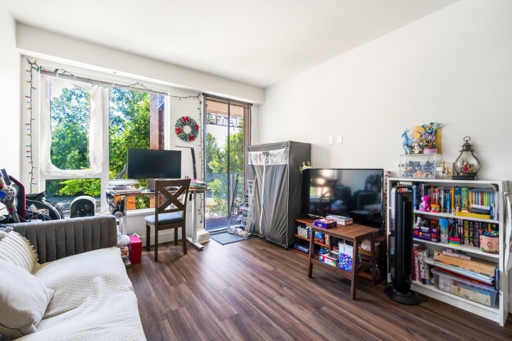 Photo 9 at 205 - 6933 Cambie Street, South Cambie, Vancouver West